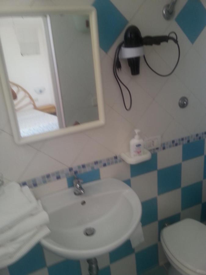 Casadelpino Residence La Piana Ponza Eksteriør billede